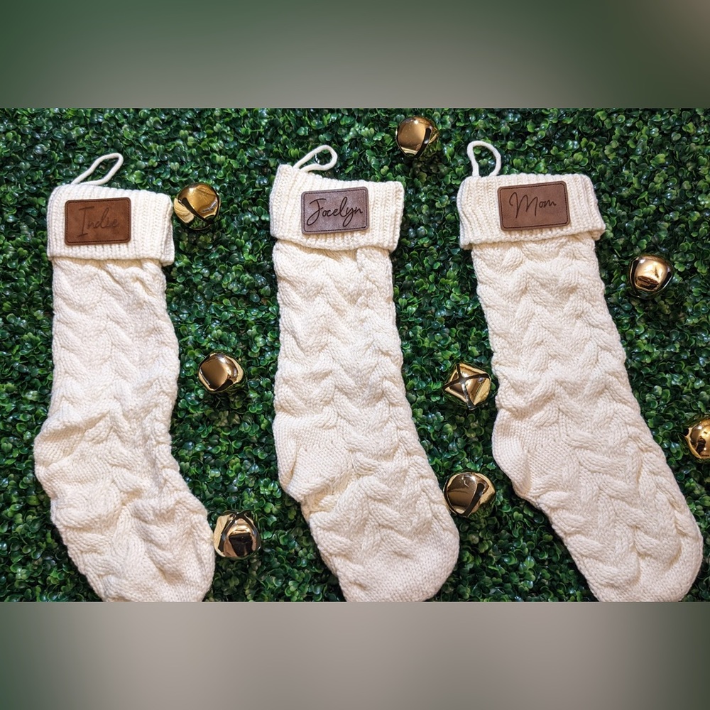 Personalized 18” cable knit stockings!